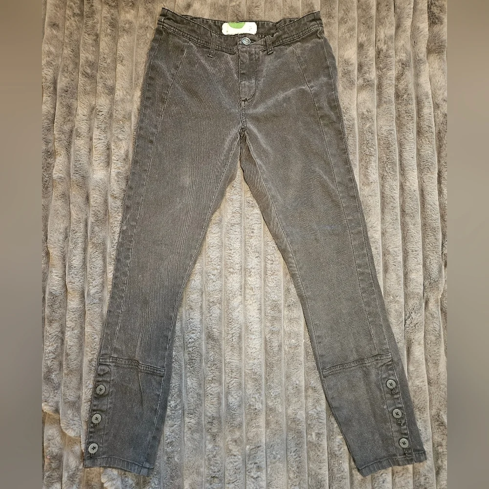 Anthropologie Washed Black Skinny Jeans Wirh Buttons